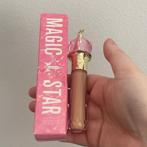 Jeffree Star Other - Jeffree Star Liquid Concealer in Nude Pink Beige